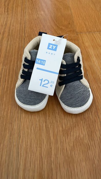 Ténis bebé nike novos na caixa