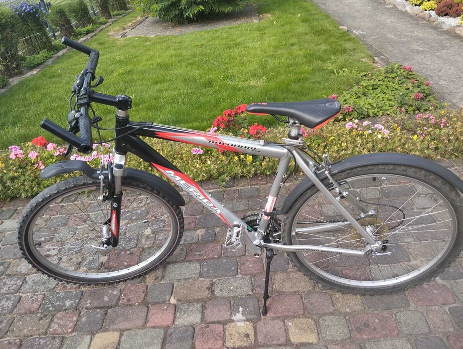 Wyprzedaż rowerów dla młodzieży i dorosłych po serwisie!