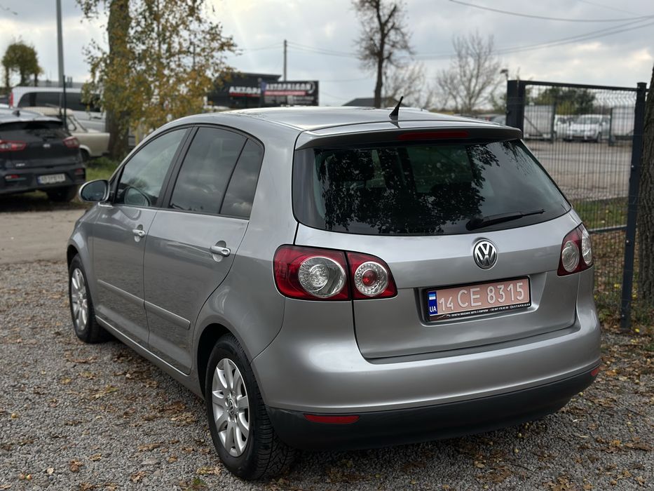 Продам Volkswagen Golf Plus