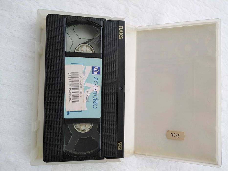 VHS Nixon de Oliver Stone