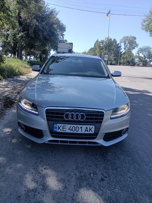 Audi A4 2012 VIN WAUBFAFLXCN002048 фото оголошення 2 з 23