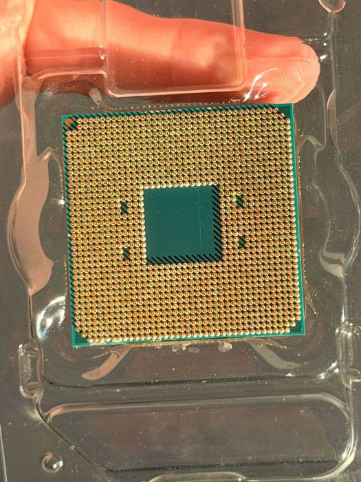 Процесор AMD Ryzen 5 5600