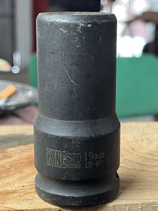 Головка ударну довга на 19