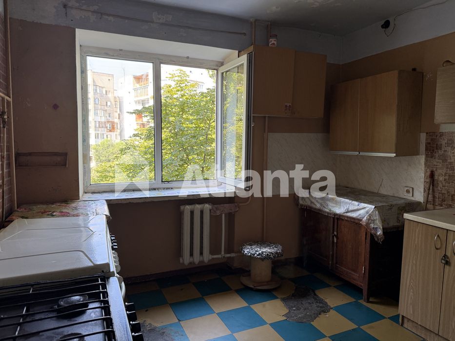 Предлагаем купить  комнату 18,5 метров  в коммуне, возле Сити Центра.