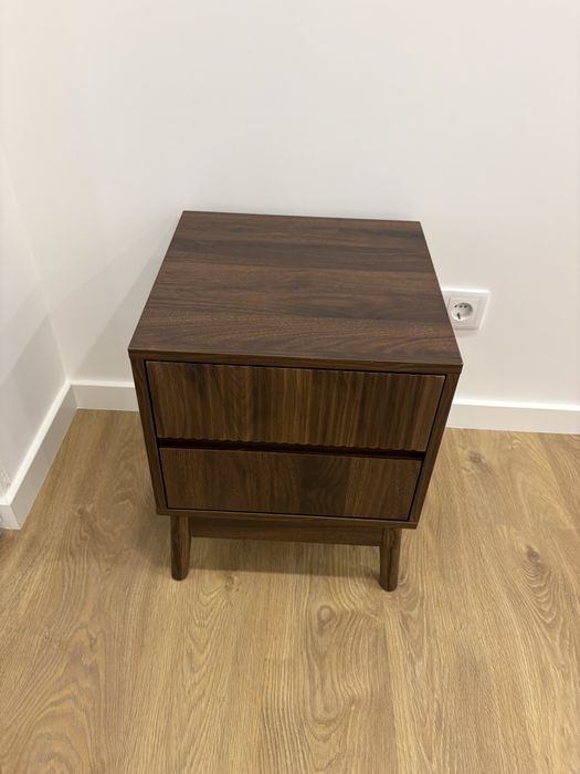 Mesas de Cabeceira com efeito ripado (2 unidades)