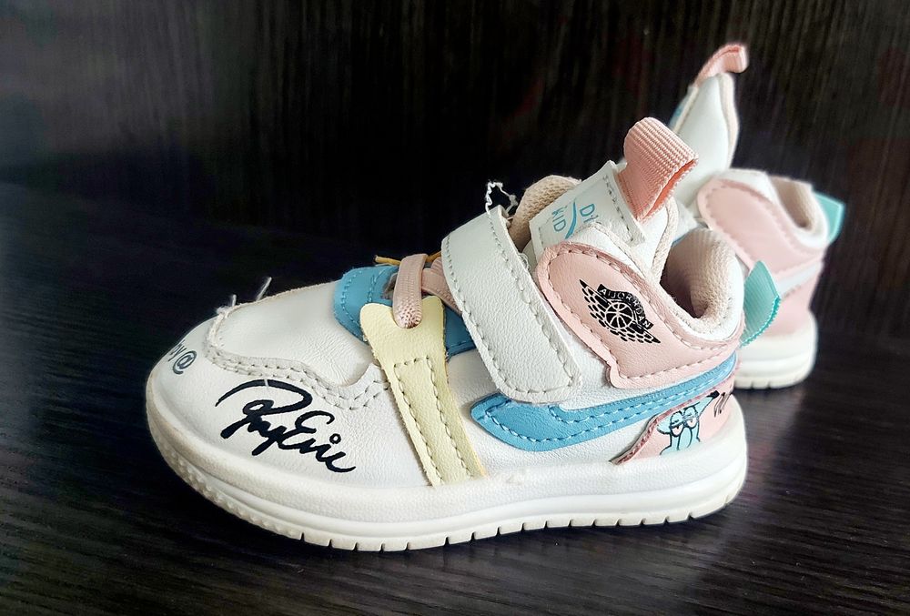 Хайтопи для дівчинки