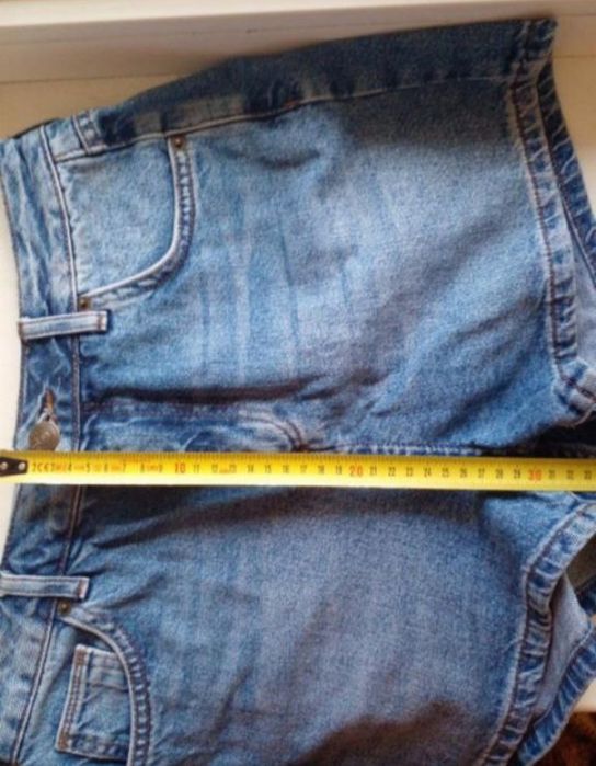 Шорти жіночі джинсові