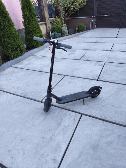 Продам електросамокат Kugoo M365 PRO
