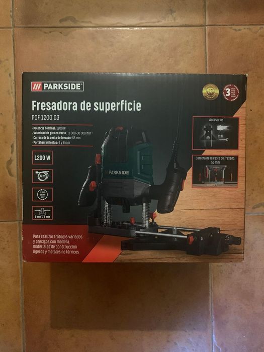 Fresadora de Superfície Parkside 1200W + Kit de 6 Fresas
