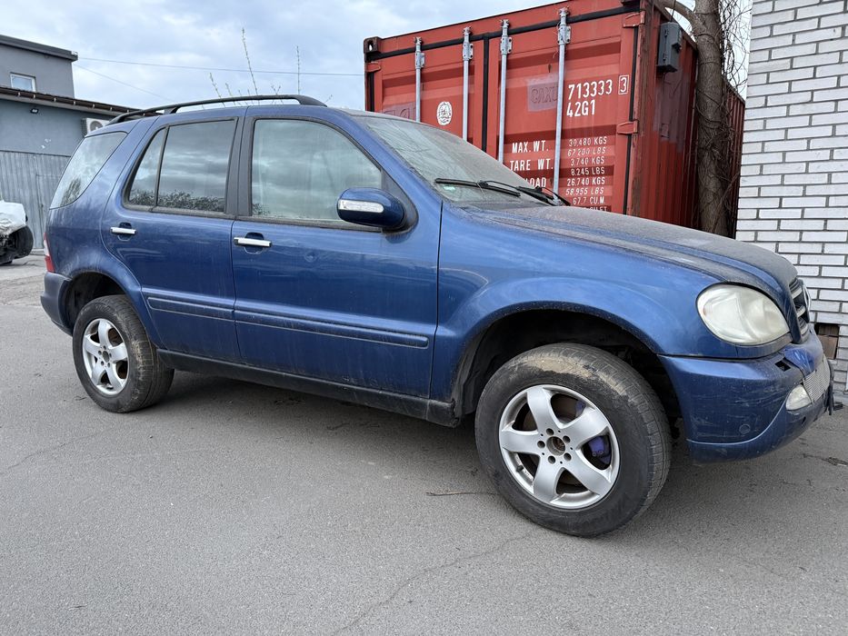 Продається Mercedes ML163 2003 року