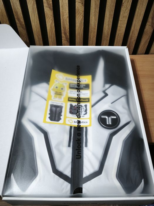 bHaptics TactSuit Air X16 – pełny komplet