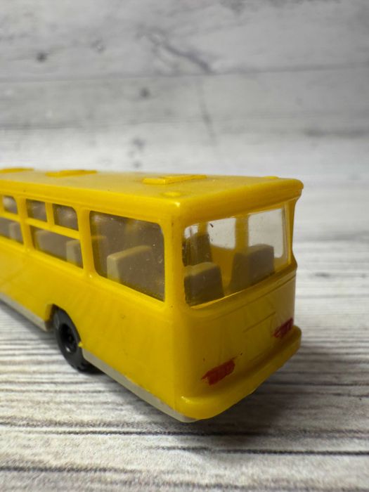 Машинка Автобус Икарус Ikarus 1/120 Made in GDR времён СССР