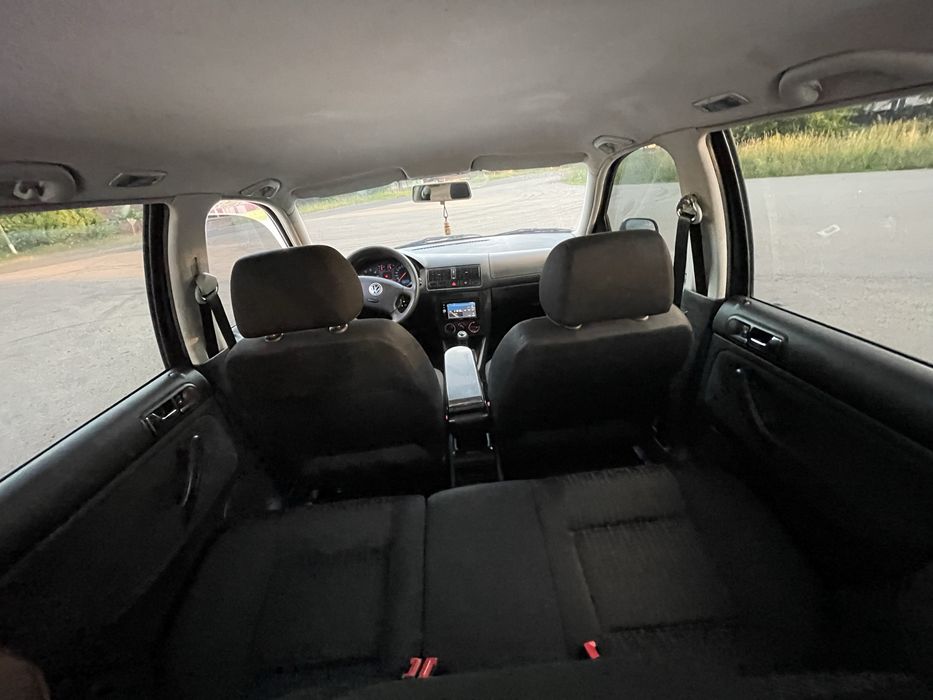 Volkswagen Golf 4