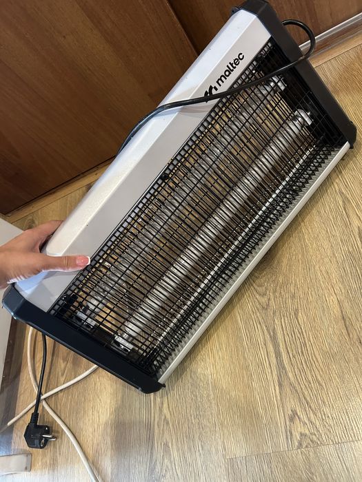 Електрична лампа-вбивця комах Maltec