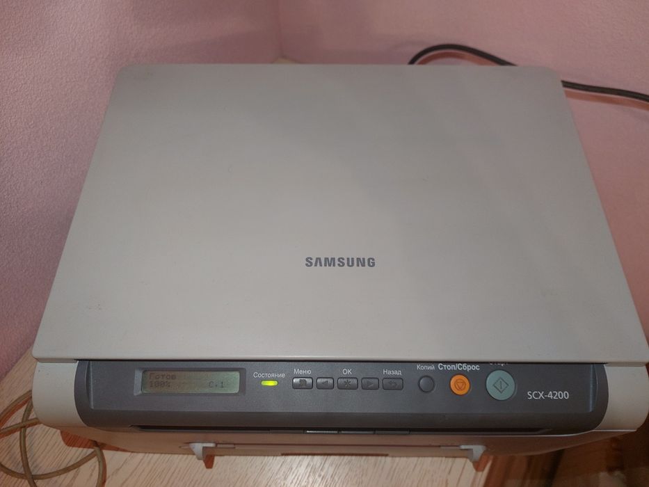 Продам мфу Samsung 4200 , 3 в 1