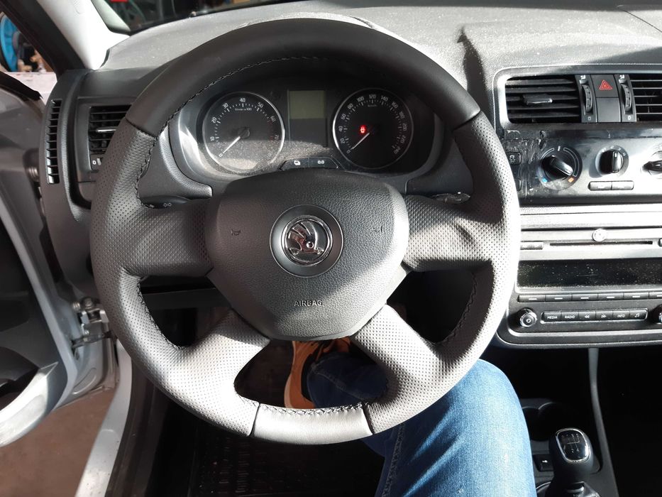 Obszywanie kierwonic, obszycie kierownicy, dojazd do klienta, skóra