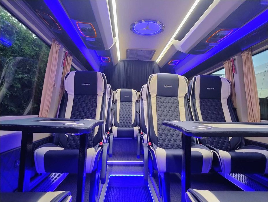 Przewóz osób/ bus do wynajęcia/ autobus