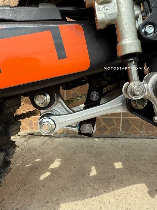 Мотоцикл Geon GNC 300 5 і 6-ступки - новинка 2025 року