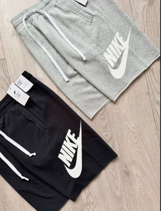 Нові оригінальні шорти Nike велике лого, Nike big logo