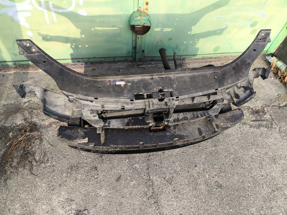 Pas Przedni Kompletny VW Golf 5 V Plus 1.9TDI
