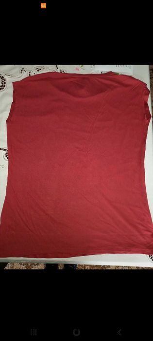 T-shirt vermelha com estampado à frente -S- Tiffosi