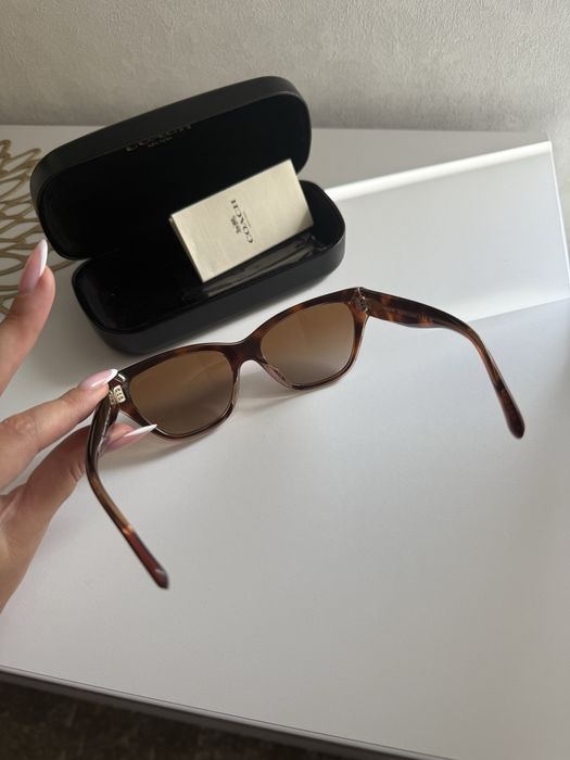 Сонцезахисні окуляри Coach