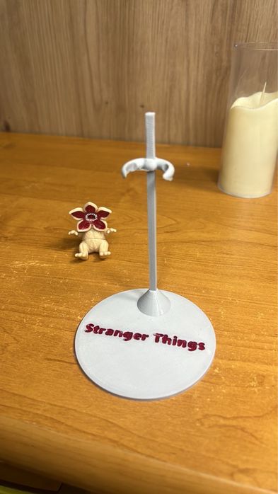 дивні дива , Очень странные дела , Demogorgon Демогоргон  з підставкою