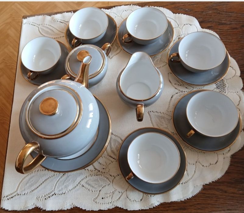 Porcelanowy serwis kawowy Koengszelt .