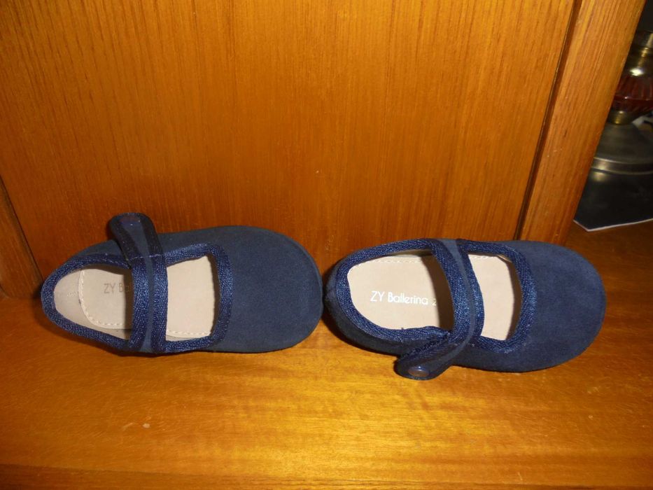 sapatos de menina cor azul lindos