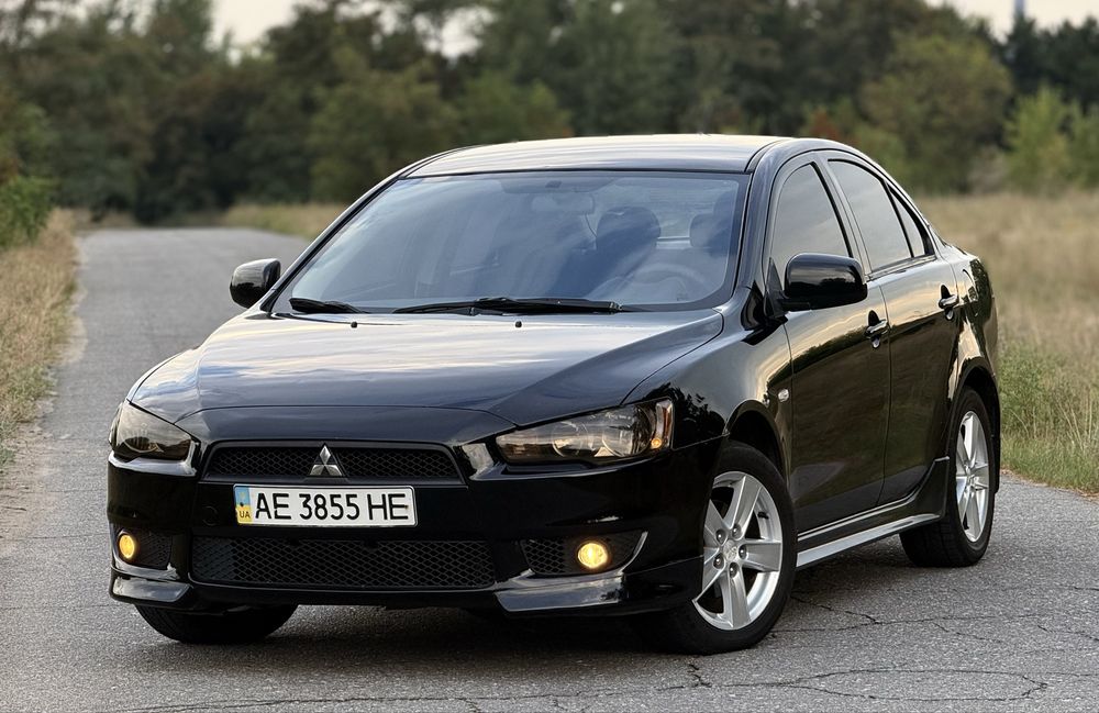 Mitsubishi Lancer 2.0 автомат