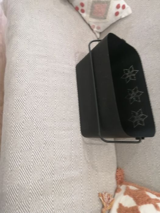 Cesto de lenha ou mantas