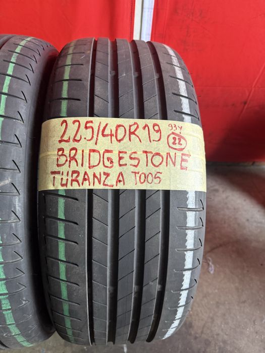Pneus RFT 225/40/19 + 255/35/19 Bridgestone + Goodiyear Impecaveis