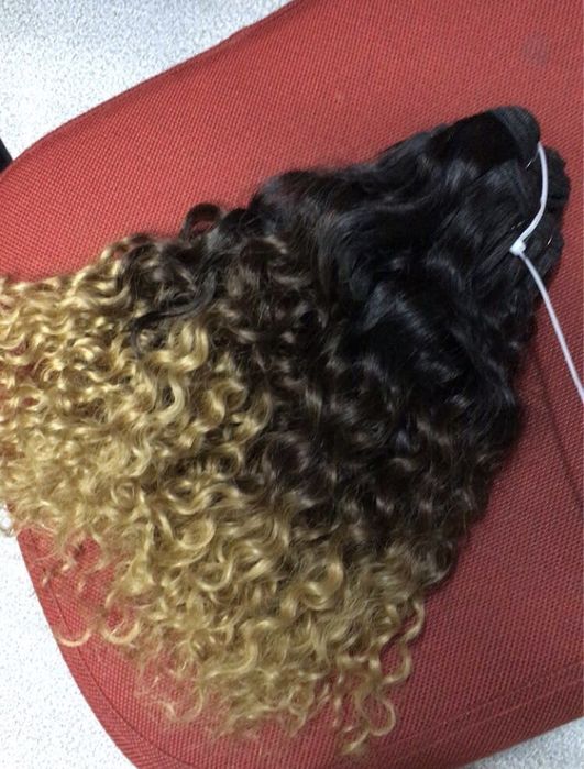 Cabelo cacheado  tricolor 40cm, 300g