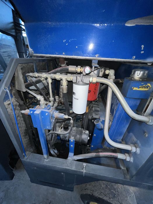 Машина для укладання бруківки  Hydromak Vario 2000