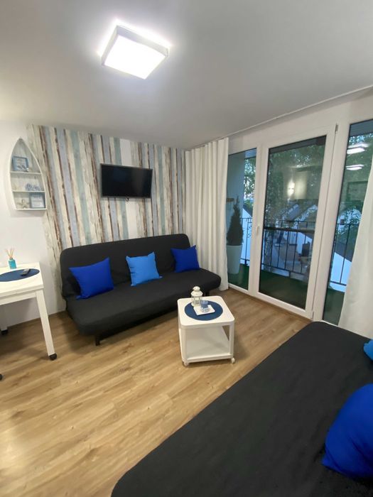 Apartamenty, pokoje dla  2-4 osób z balkonem Okuninka nad Jeziorem Białym