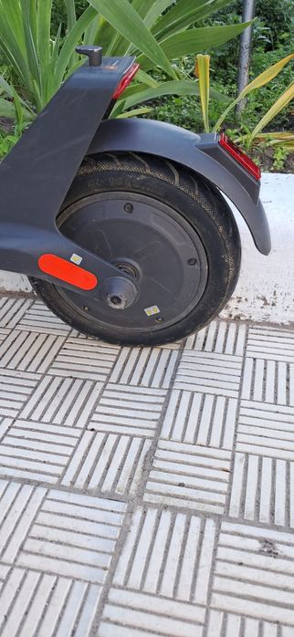 Продам Xiaomi Electric Scooter 4 Lite (2nd Gen)