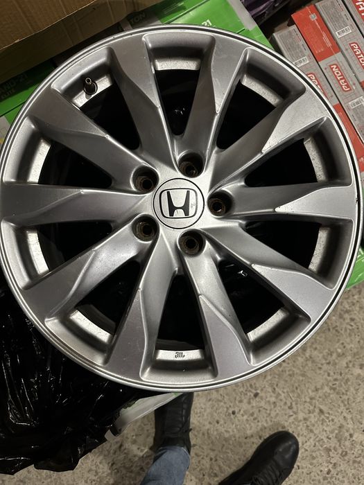 Титати Хонда CR-V