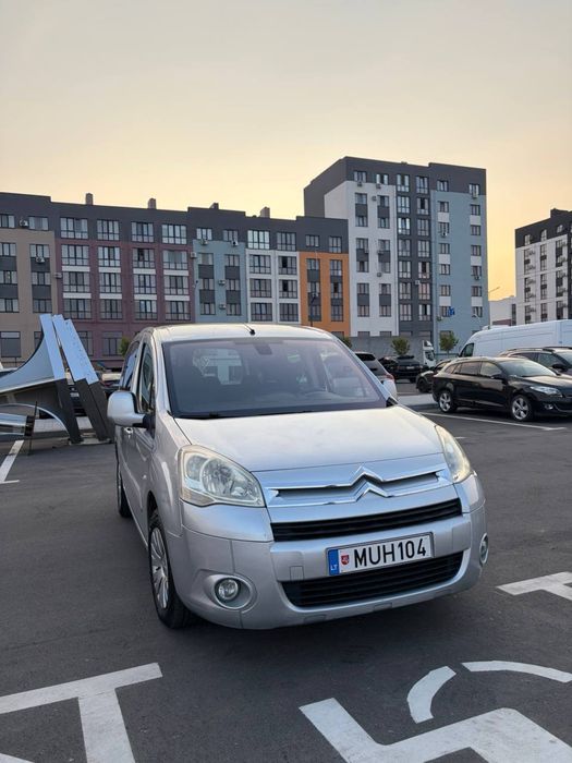 Citroen berlingo 2011, 1.6 дизель