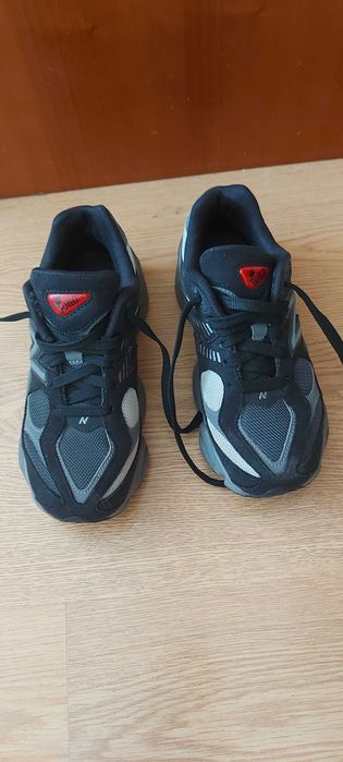 Кросівки New balance В 9060