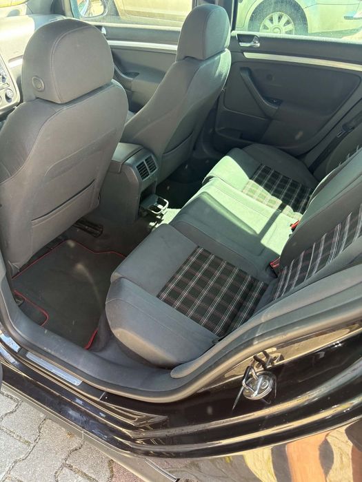 Golf 5 GTI . Piękny stan.Orginalny lakier !