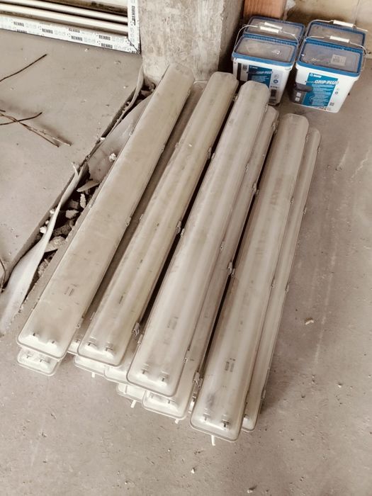 Lampa hermetyczna jarzeniowa 120cm