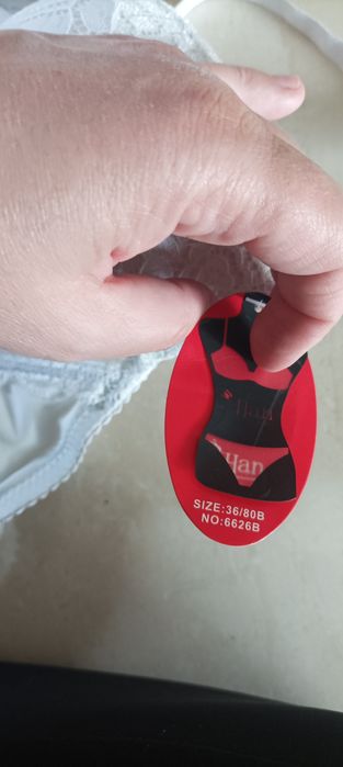 Stanik biały 36/80 dwie sztuki