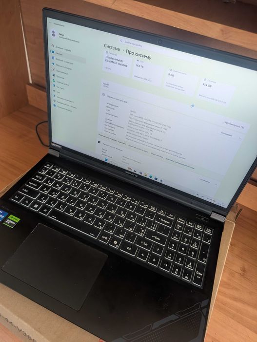 Ноутбук Gigabyte  g6x 9kg-43ee854sd