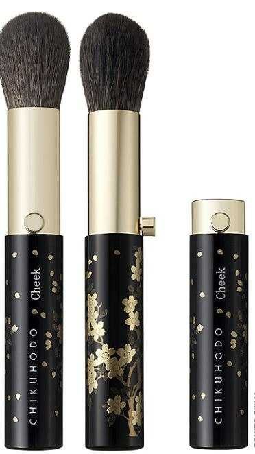 Chikuhodo BR-8 - набір пензлів для макіяжу. Новий.