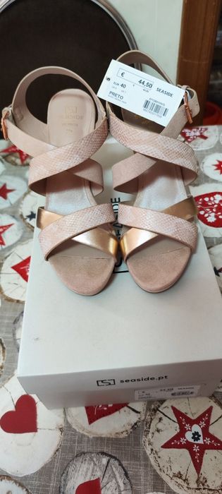 Sandálias Seaside novas