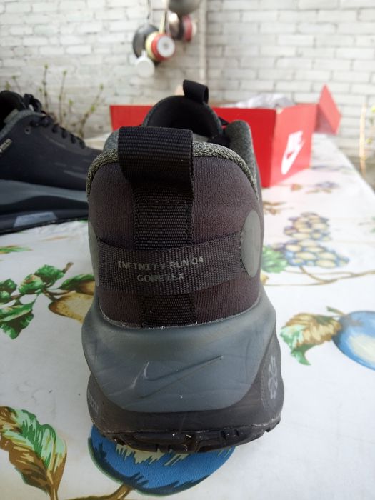 Кросівки Nike 1500. 44 розмір