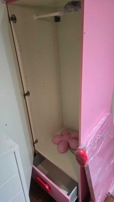 Mobília p/quarto de criança cor de rosa (oferta)