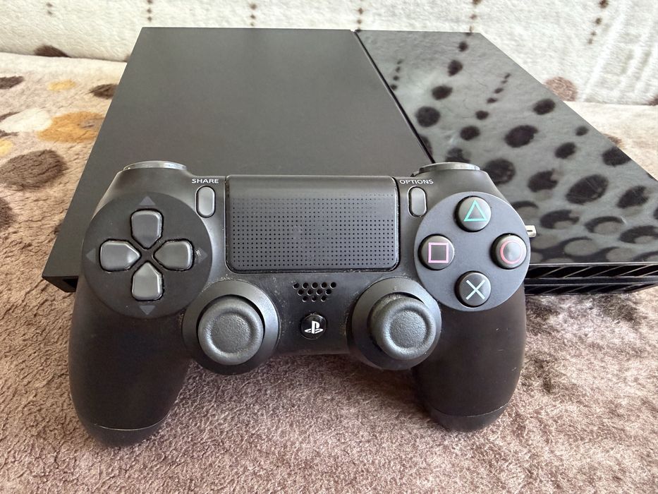 PlayStation 4 Fat 500GB 9.00 GoldHen