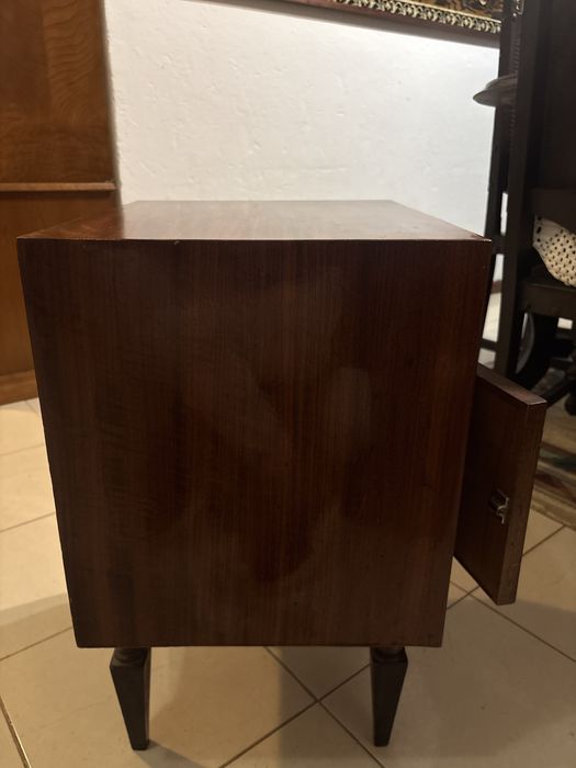 Mesa de cabeceira