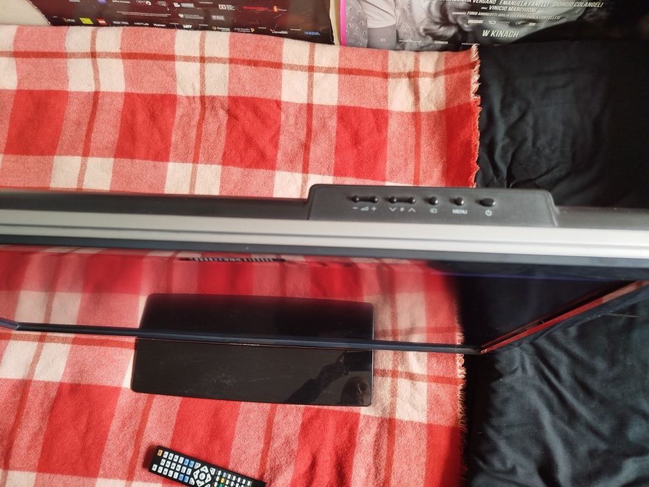 Telewizor LCD Sharp 37 cali